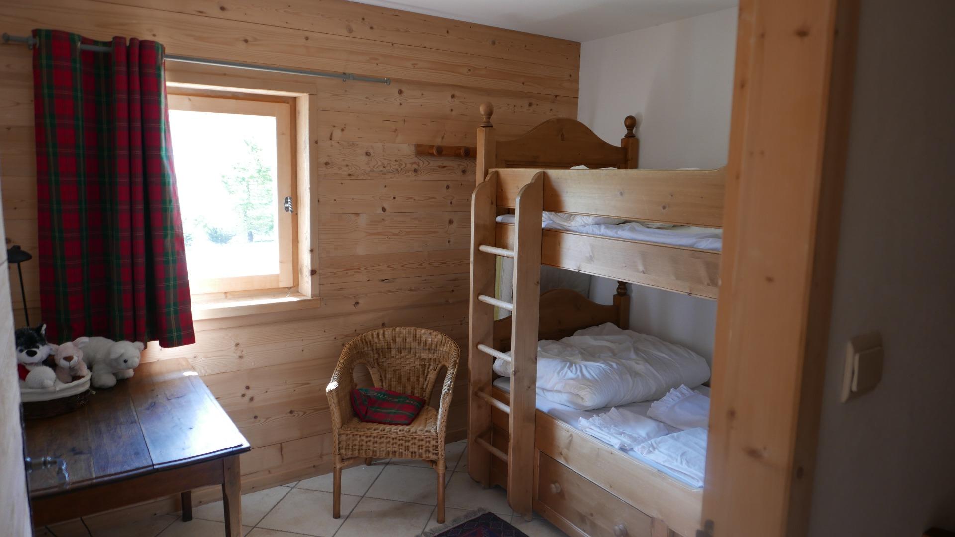 Chambre 3 à lits superposés